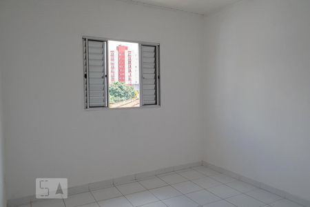 QUARTO 1 de casa para alugar com 2 quartos, 60m² em Chora Menino, São Paulo