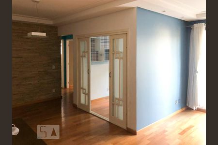 Apartamento à venda com 71m², 3 quartos e 1 vagaSala