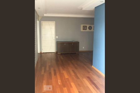 Apartamento à venda com 71m², 3 quartos e 1 vagaSala