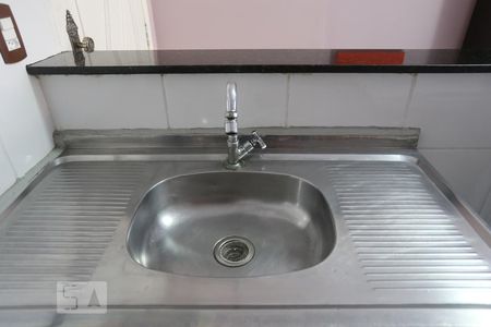 Cozinha de apartamento para alugar com 1 quarto, 35m² em Bela Vista, São Paulo