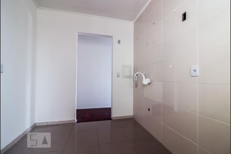 Apartamento para alugar com 67m², 2 quartos e 1 vagaCozinha