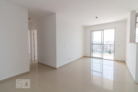 Sala de apartamento à venda com 2 quartos, 64m² em Picanço, Guarulhos