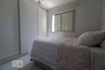 Quarto 2 de apartamento para alugar com 2 quartos, 60m² em Vila Santa Clara, São Paulo