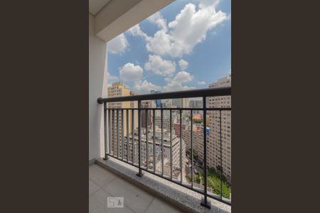 Apartamento para alugar com 35m², 1 quarto e sem vaga Apartamento para alugar com 35m², 1 quarto e sem vagaVaranda