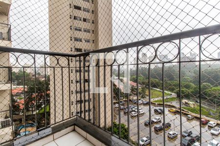 Varanda de apartamento para alugar com 2 quartos, 60m² em Jardim Tupanci, Barueri
