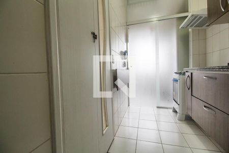Apartamento para alugar com 60m², 2 quartos e 2 vagas Apartamento para alugar com 60m², 2 quartos e 2 vagasCozinha