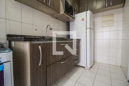 Apartamento para alugar com 60m², 2 quartos e 2 vagas Apartamento para alugar com 60m², 2 quartos e 2 vagasCozinha