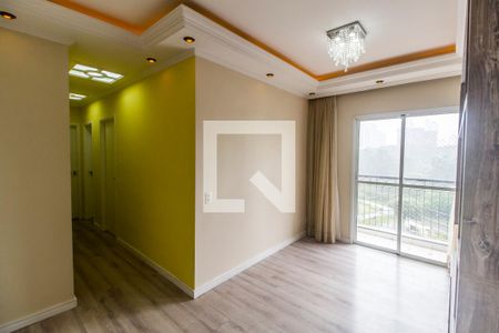 Sala de apartamento para alugar com 2 quartos, 60m² em Jardim Tupanci, Barueri