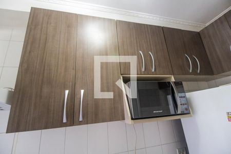 Apartamento para alugar com 60m², 2 quartos e 2 vagas Apartamento para alugar com 60m², 2 quartos e 2 vagasCozinha