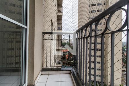 Varanda de apartamento para alugar com 2 quartos, 60m² em Jardim Tupanci, Barueri