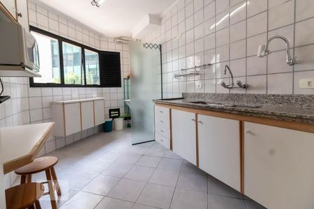 Apartamento para alugar com 81m², 2 quartos e 1 vagaCozinha