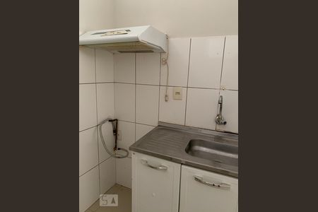 Cozinha de kitnet/studio para alugar com 1 quarto, 48m² em Centro, Campinas