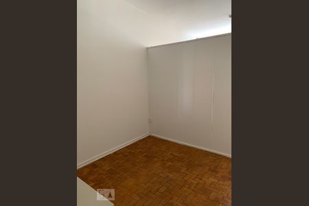 Sala de kitnet/studio para alugar com 1 quarto, 48m² em Centro, Campinas
