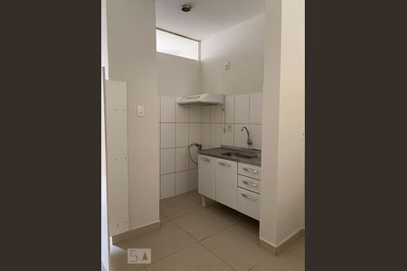Cozinha de kitnet/studio para alugar com 1 quarto, 48m² em Centro, Campinas