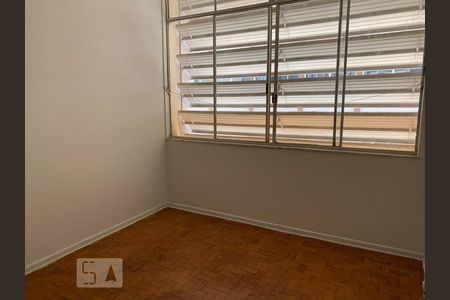 Quarto de kitnet/studio para alugar com 1 quarto, 48m² em Centro, Campinas