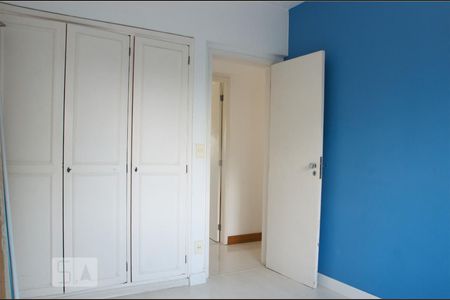 Quarto de apartamento à venda com 2 quartos, 90m² em Barra da Tijuca, Rio de Janeiro