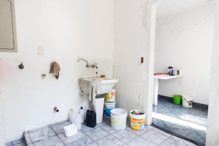 Lavanderia de casa à venda com 3 quartos, 350m² em Jardim Leonor, São Paulo