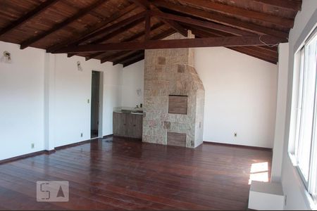 Apartamento para alugar com 260m², 3 quartos e 1 vaga Apartamento para alugar com 260m², 3 quartos e 1 vagaCobertura