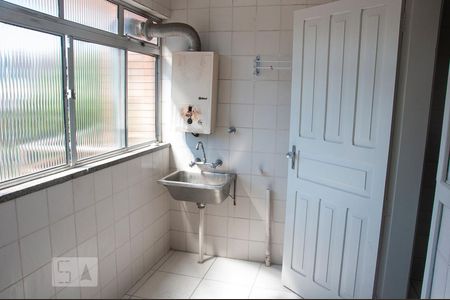 Apartamento para alugar com 260m², 3 quartos e 1 vaga Apartamento para alugar com 260m², 3 quartos e 1 vagaÁrea de Serviço