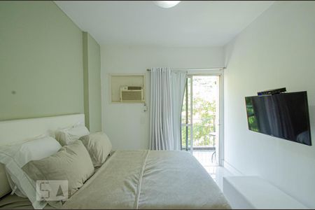 Suíte de apartamento à venda com 2 quartos, 85m² em Grajaú, Rio de Janeiro