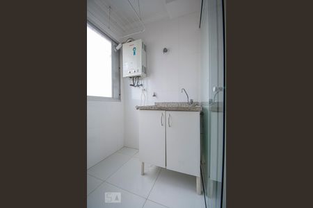 Apartamento para alugar com 67m², 2 quartos e 1 vaga Apartamento para alugar com 67m², 2 quartos e 1 vagaárea de serviço