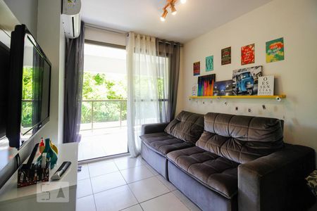 Sala de apartamento para alugar com 2 quartos, 64m² em Recreio dos Bandeirantes, Rio de Janeiro
