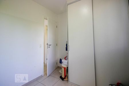 Quarto de apartamento para alugar com 2 quartos, 64m² em Recreio dos Bandeirantes, Rio de Janeiro