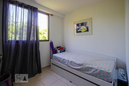 Quarto de apartamento para alugar com 2 quartos, 64m² em Recreio dos Bandeirantes, Rio de Janeiro