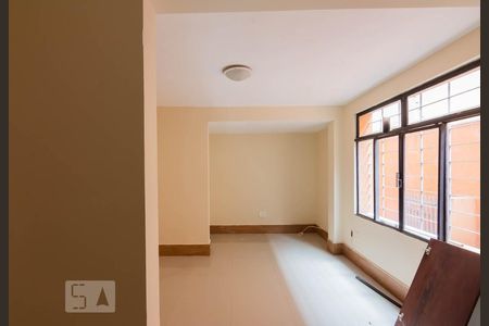 Sala 1  Entrada de casa para alugar com 4 quartos, 200m² em Santo Antônio, Belo Horizonte