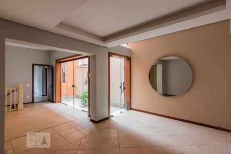 Sala 4 de casa para alugar com 4 quartos, 200m² em Santo Antônio, Belo Horizonte