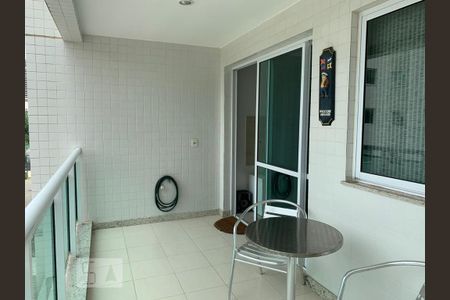 Apartamento à venda com 71m², 3 quartos e 1 vagaVaranda