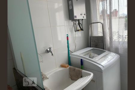 Apartamento à venda com 71m², 3 quartos e 1 vagaÁrea de Serviço