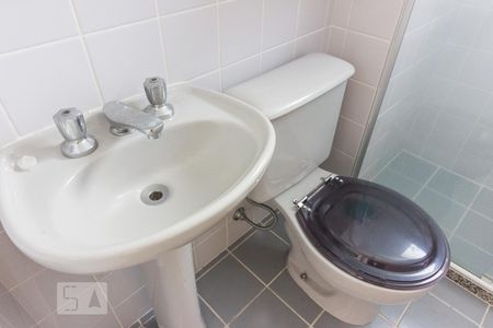 Banheiro de apartamento para alugar com 1 quarto, 58m² em Parque Mandaqui, São Paulo