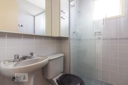 Banheiro de apartamento para alugar com 1 quarto, 58m² em Parque Mandaqui, São Paulo