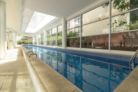 Apartamento à venda com 58m², 2 quartos e 1 vagaÁrea comum - Piscina Coberta