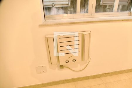 Quarto de apartamento para alugar com 2 quartos, 55m² em Leblon, Rio de Janeiro