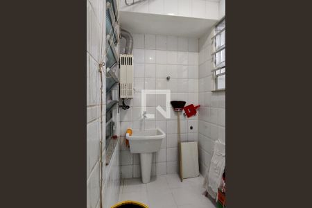 Apartamento para alugar com 55m², 2 quartos e sem vaga Apartamento para alugar com 55m², 2 quartos e sem vagaÁrea de serviço