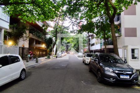 Apartamento para alugar com 55m², 2 quartos e sem vaga Apartamento para alugar com 55m², 2 quartos e sem vagaVista da Rua
