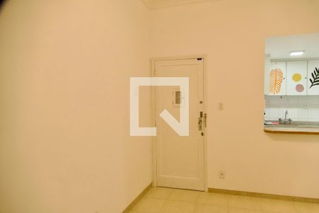 Sala de apartamento para alugar com 2 quartos, 55m² em Leblon, Rio de Janeiro