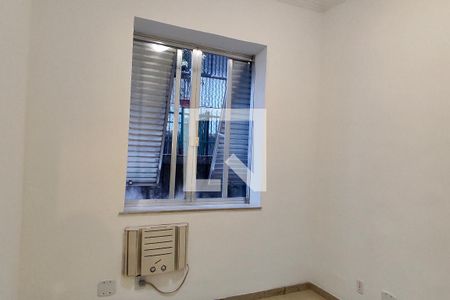 Quarto de apartamento para alugar com 2 quartos, 55m² em Leblon, Rio de Janeiro