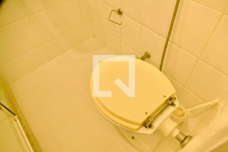 Apartamento para alugar com 55m², 2 quartos e sem vaga Apartamento para alugar com 55m², 2 quartos e sem vagaBanheiro social