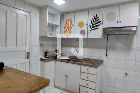 Apartamento para alugar com 55m², 2 quartos e sem vaga Apartamento para alugar com 55m², 2 quartos e sem vagaCozinha