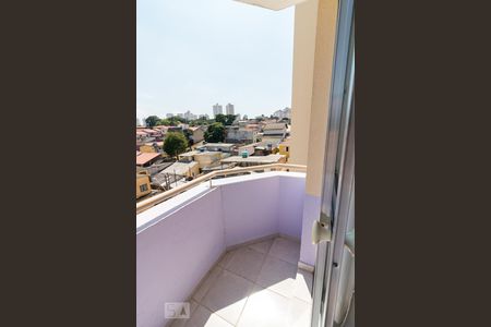 Varanda de apartamento para alugar com 2 quartos, 65m² em Vila Galvão, Guarulhos