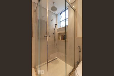 Apartamento à venda com 136m², 3 quartos e 1 vaga Apartamento à venda com 136m², 3 quartos e 1 vagaBanheiro Suíte