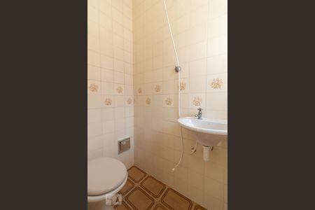 Casa à venda com 187m², 3 quartos e 2 vagasBanheiro de Serviço 2