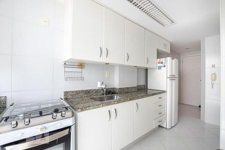 Apartamento à venda com 80m², 2 quartos e 1 vaga Apartamento à venda com 80m², 2 quartos e 1 vagaCozinha