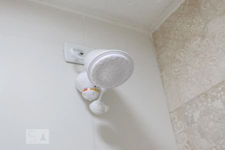 Banheiro  de kitnet/studio para alugar com 1 quarto, 30m² em Vila do Encontro, São Paulo