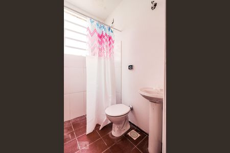 Banheiro de apartamento para alugar com 1 quarto, 60m² em Menino Deus, Porto Alegre