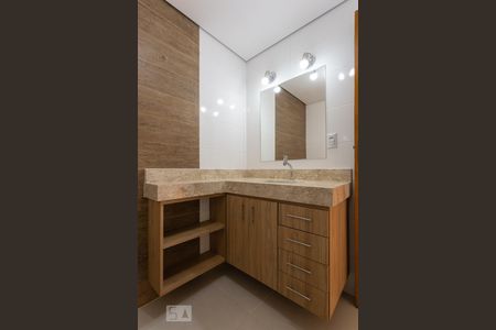 Apartamento à venda com 83m², 2 quartos e 1 vagaBanheiro
