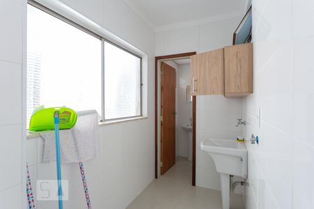 Apartamento à venda com 83m², 2 quartos e 1 vagaÁrea de Serviço